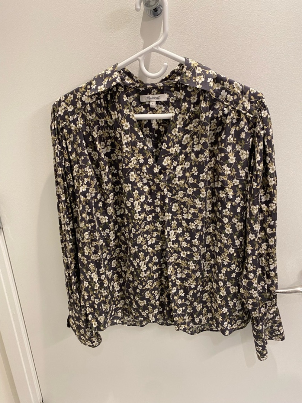 Madewell black floral blouse, size S, NWOT, never worn.